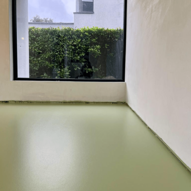 Polyurethaan gietvloer - PU vloer - Groen - naadloze vloer
